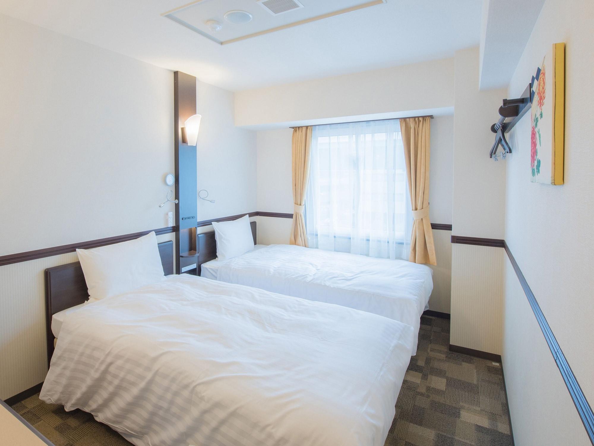 Toyoko Inn Yokohama Kannai Yokohama (Kanagawa) Exterior foto